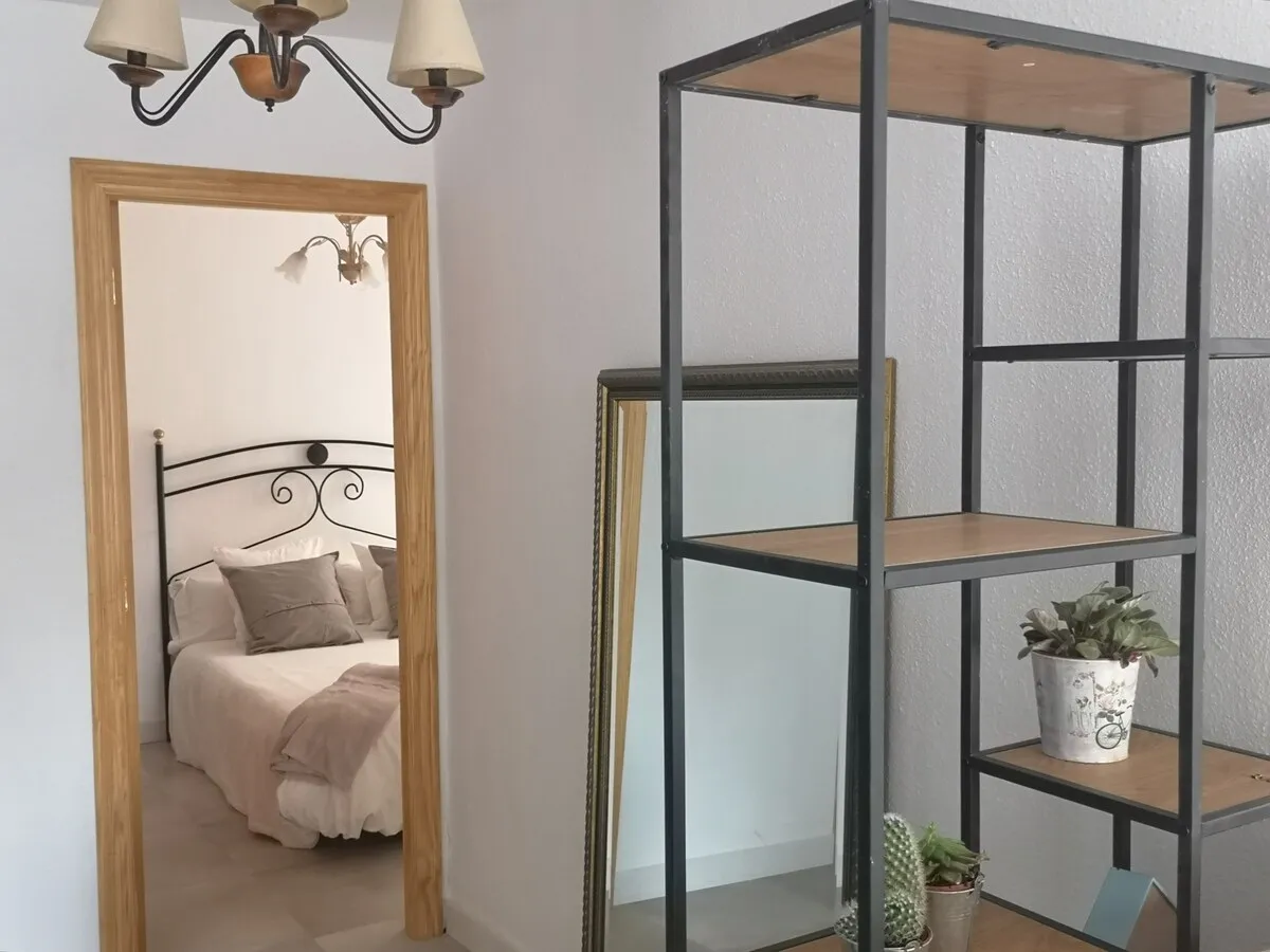 Alicante centro tradicional cerca del mar - Imagen 13