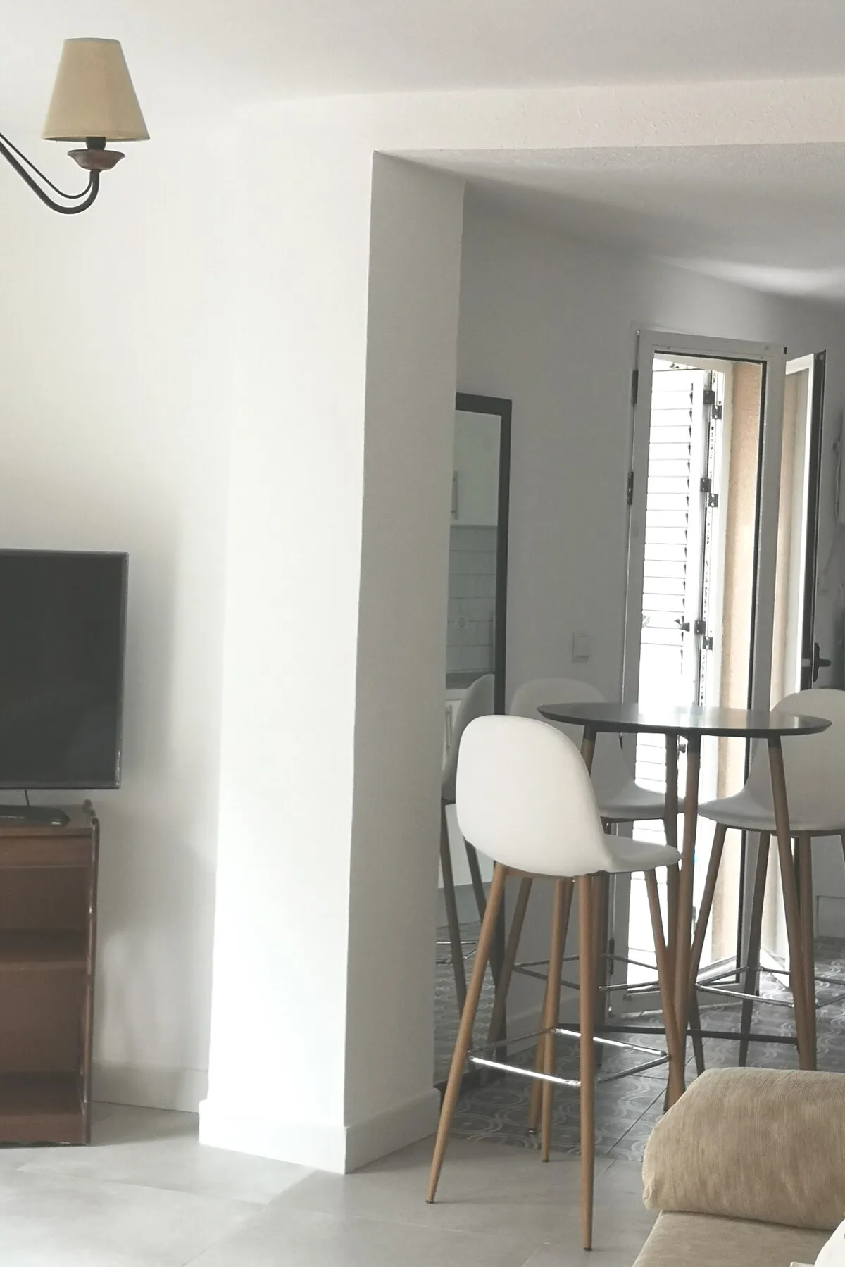 Alicante centro tradicional cerca del mar - Imagen 11