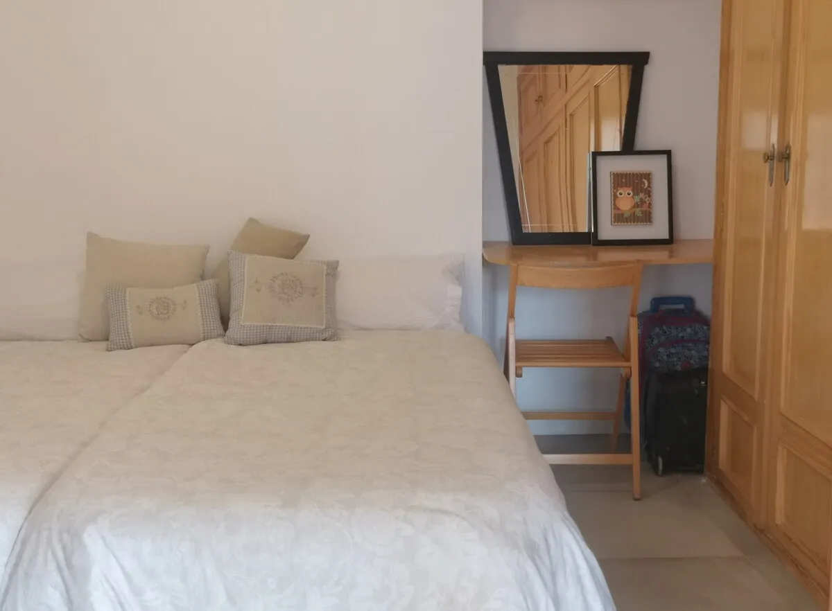 Alicante centro tradicional cerca del mar - Imagen 22